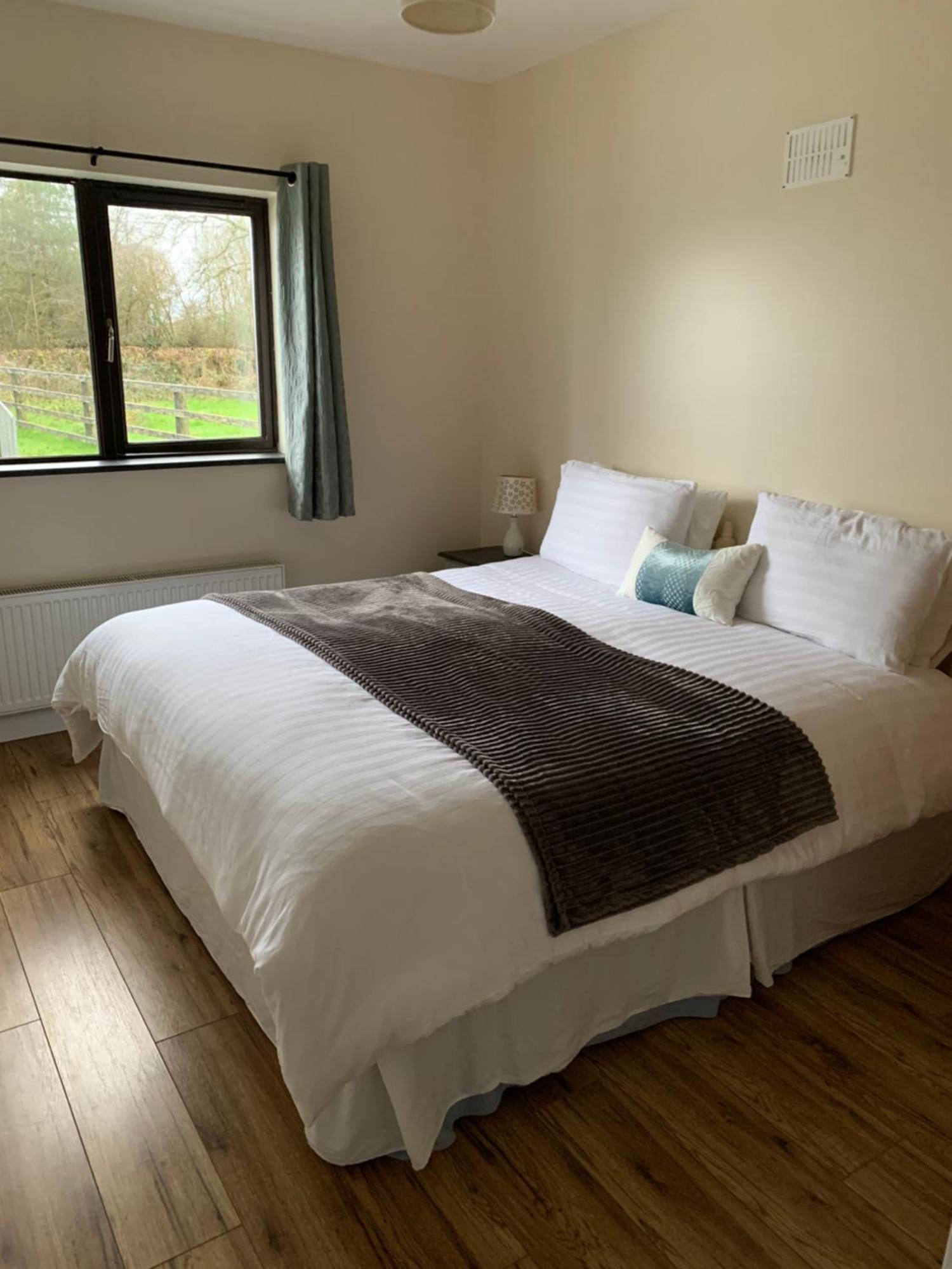 Kits Lodge Crover Cavan Extérieur photo